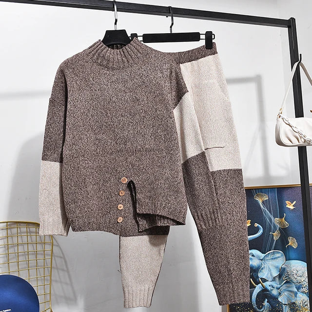 Women's Knit Sweater & Pants Set