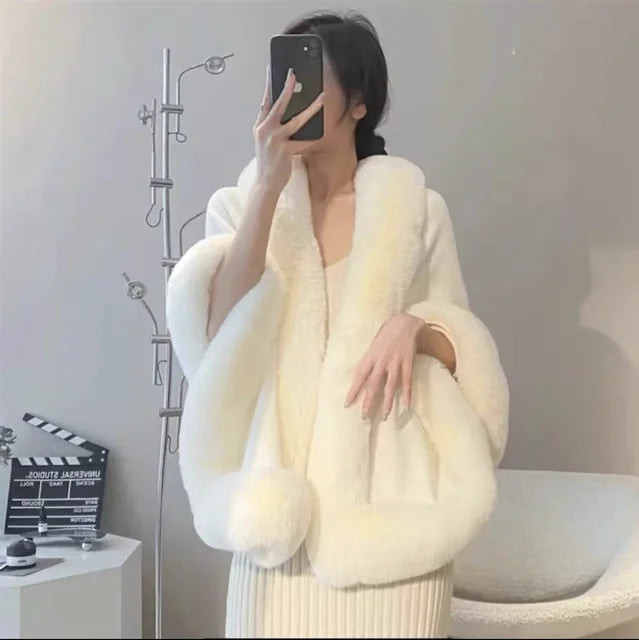 Temperament Fur Patchwork Scarf Collar Shawl Poncho Coat For Women Elegant Loose Cloak Woolen Coats